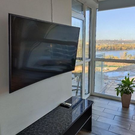 4 Rooms Apartment With A View Of The Dnieper River Kiew Exterior foto